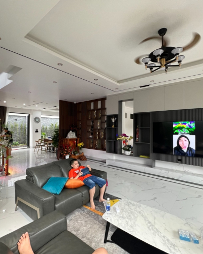 VILLA TRẢNG BOM: Hiện Đại Cho Đại Gia Đình
